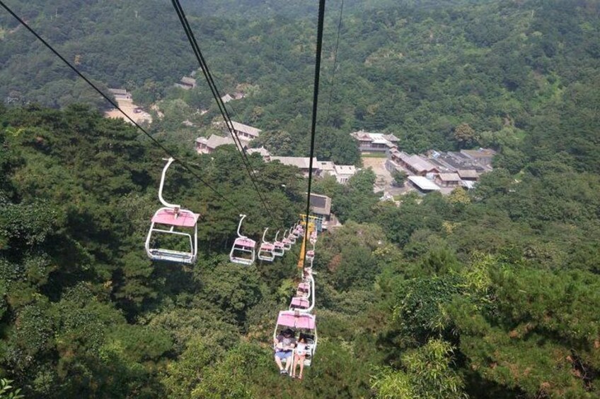 Mutianyu Great Wall Chairlift up 4