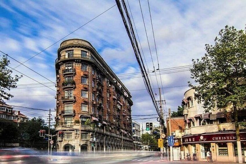 Full-Day Private Guided Tour of Shanghai 3