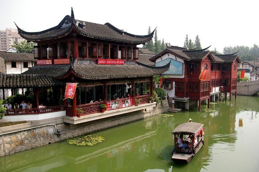 Full-Day Private Guided Tour of Shanghai 1