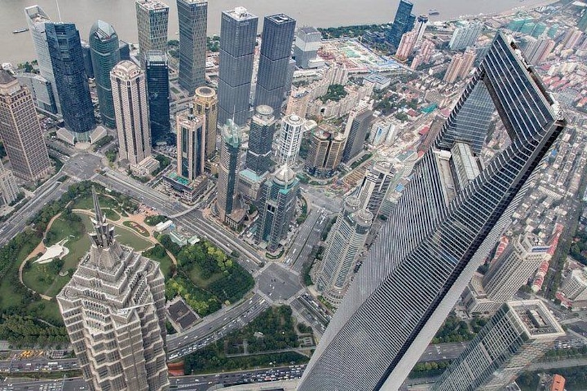 Amazing view from Shanghai Tower - 2nd tallest building in the world 2