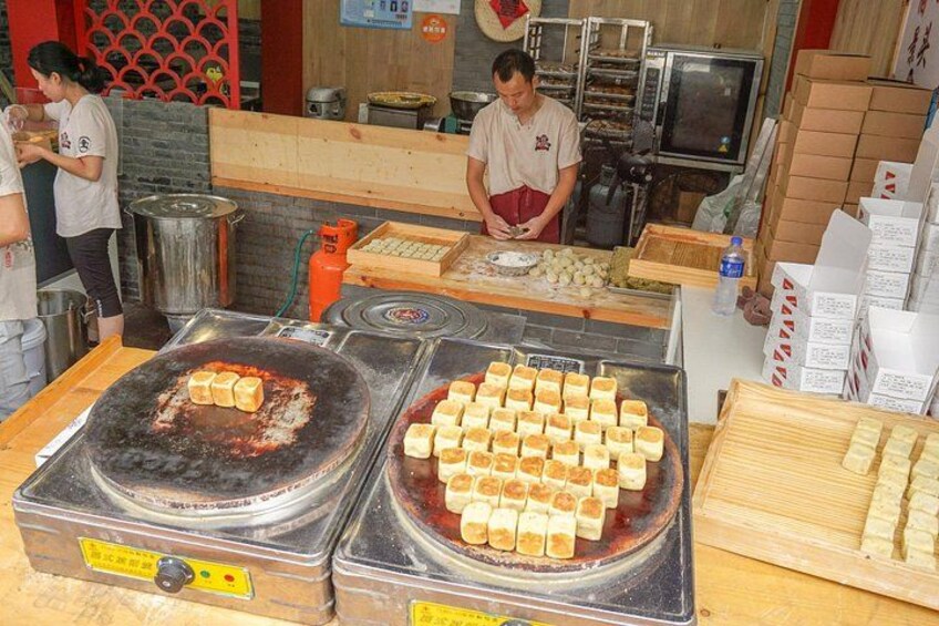 Delicacies in Zhujiajiao 2