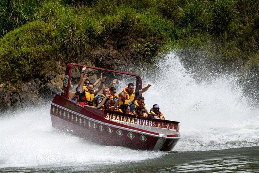 Jet Boat Safari on the Sigatoka River 2