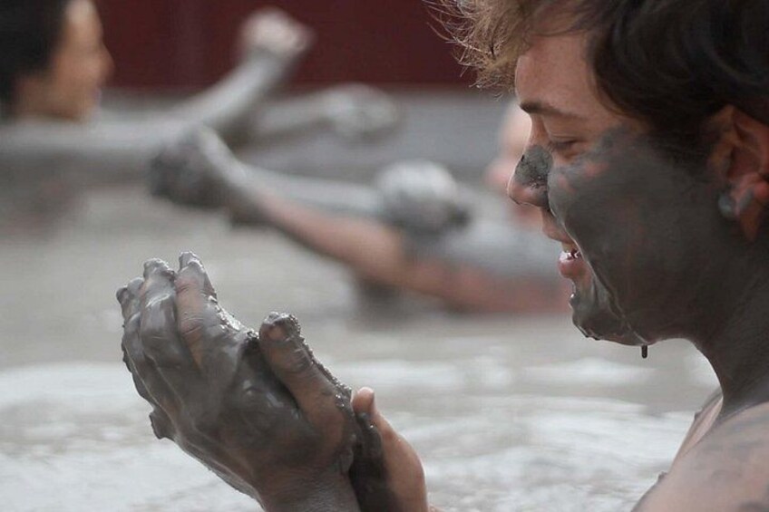 Hell's Gate Mud Bath & Spas 2