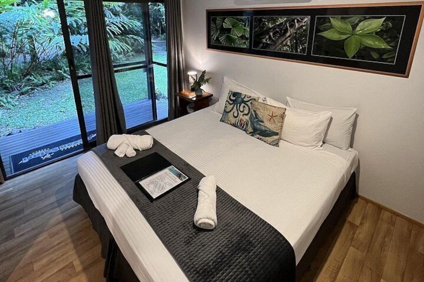 Cairns: Daintree & Cape Tribulation 2-Day Tour with Options 2