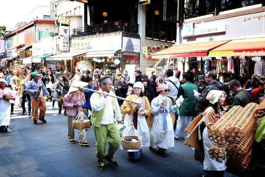 Insadong Alley 2