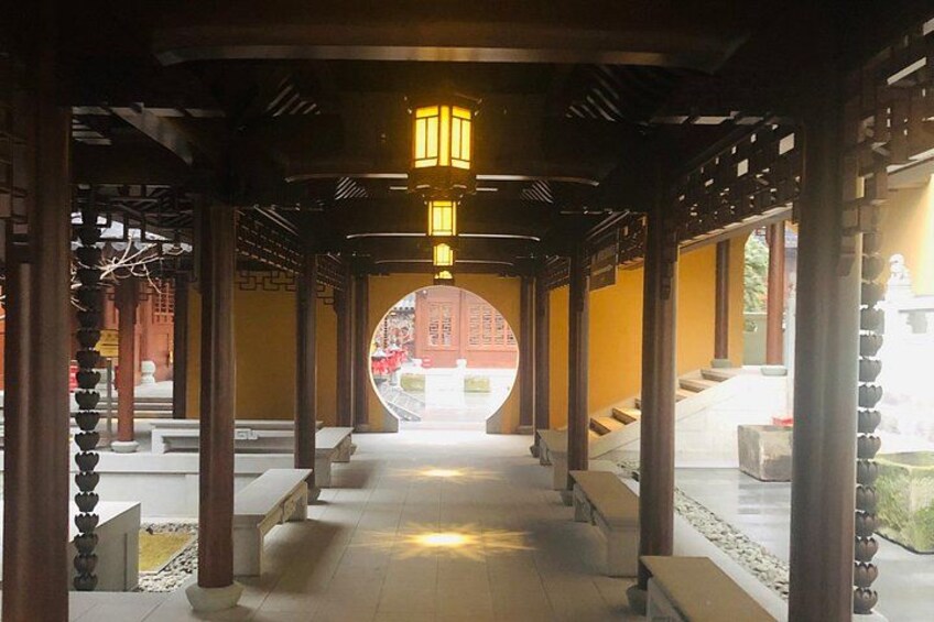 Jade Buddha Temple 2