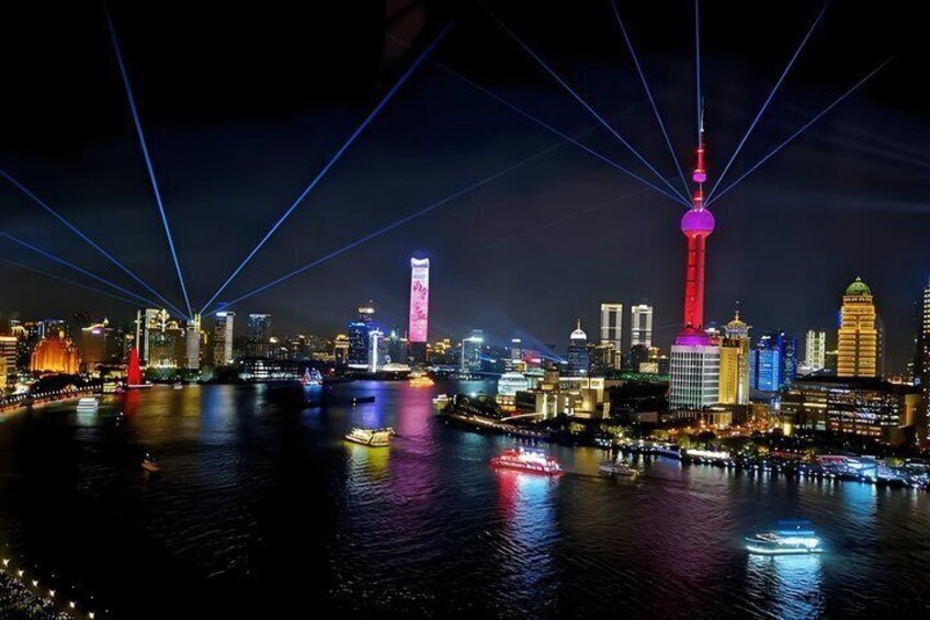 Shanghai Authentic Dinner and Night River Cruise with Rooftop Bar Hopping Option 1