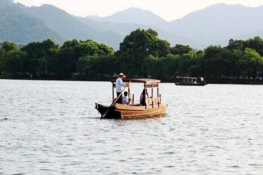 4-Hour Hangzhou City Private Customized Tour with Options 1