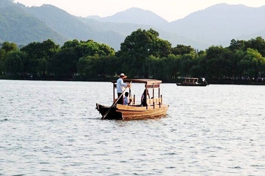 4-Hour Hangzhou City Private Customized Tour with Options 1