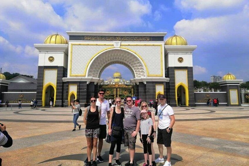 Visit the King's Palace, gaze up at the Petronas Twin Towers, see the National Mosque, and enjoy ample photo opportunities 2