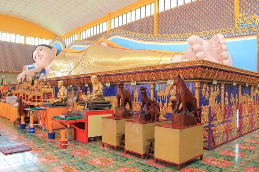 Visit famous attractions like Reclining Buddha, and more 2