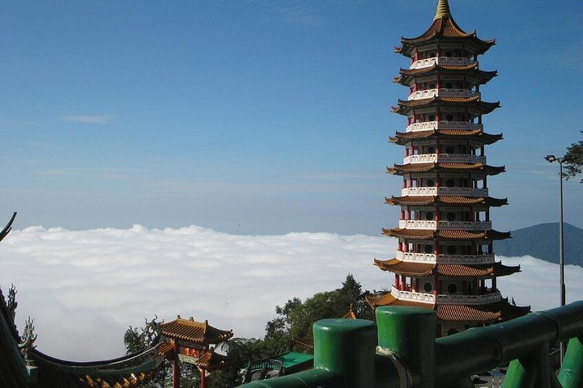 Genting Highlands Day Tour with Scenic Cable Car Ride 4