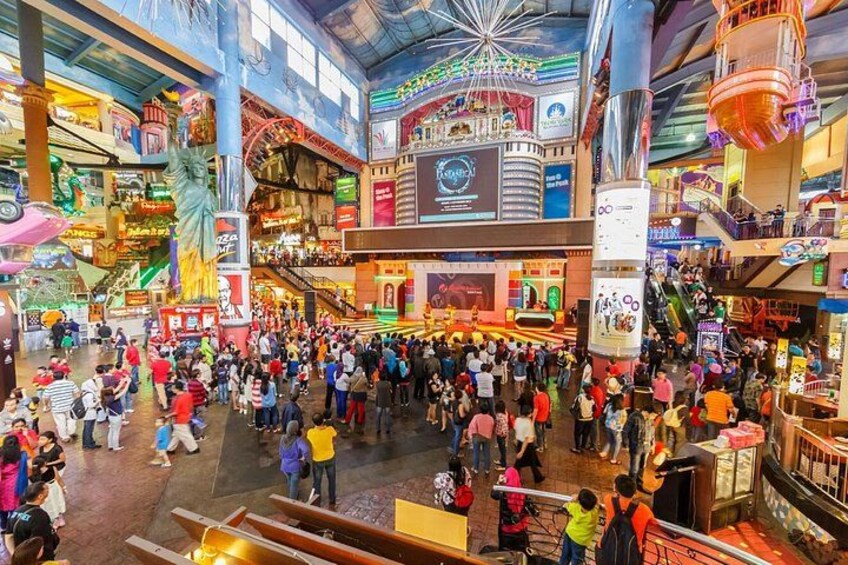 Action-packed day exploring the region's casino & theme park 2