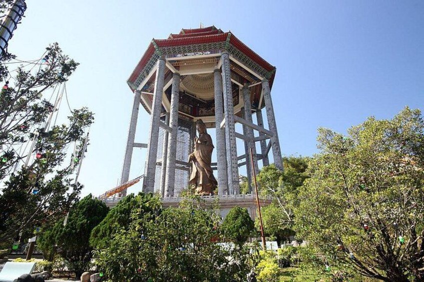 Harmonious temple bestowed with gifts from Chinese emperors 2