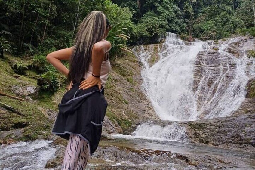 Short stop at the aborigines village and Lata Iskandar waterfall 4