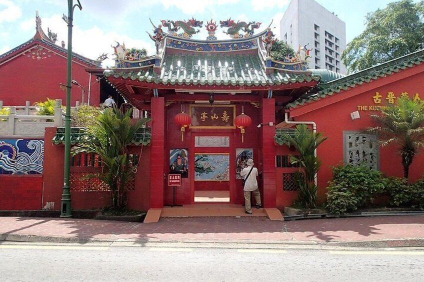 Kuching City Tour plus Bidayuh Tribe Annah Rais Longhouse 3