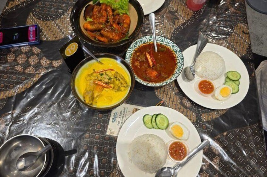 Putrajaya Cultural Experience: Lake Cruise, Pink Mosque & Lunch 5