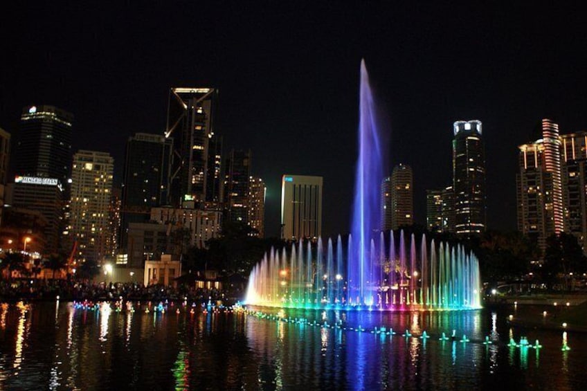 Kuala Lumpur Symphony Lake Water Show 2