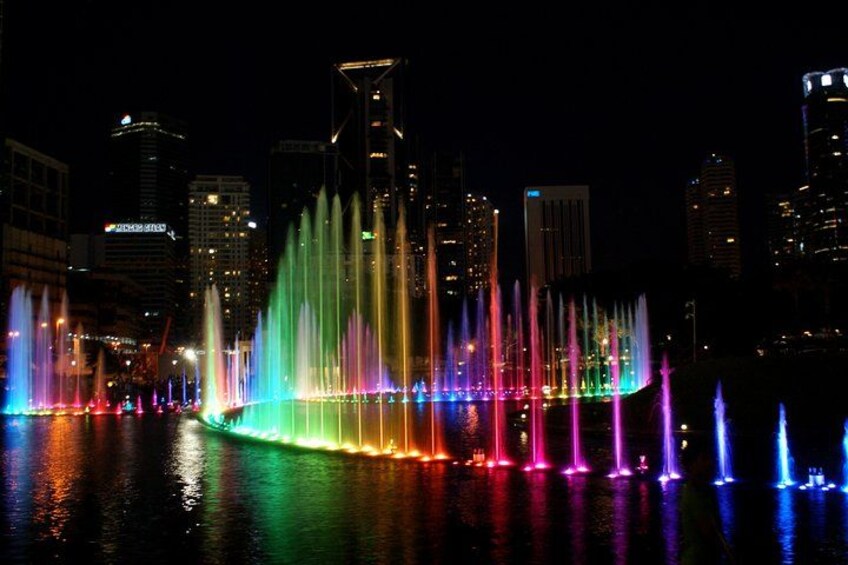 The colorful Lake Symphony 2