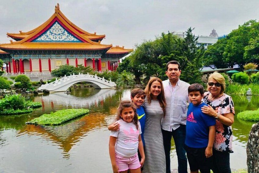 National Chiang Kai-shek Memorial Hall, Taipei, Taiwan 3