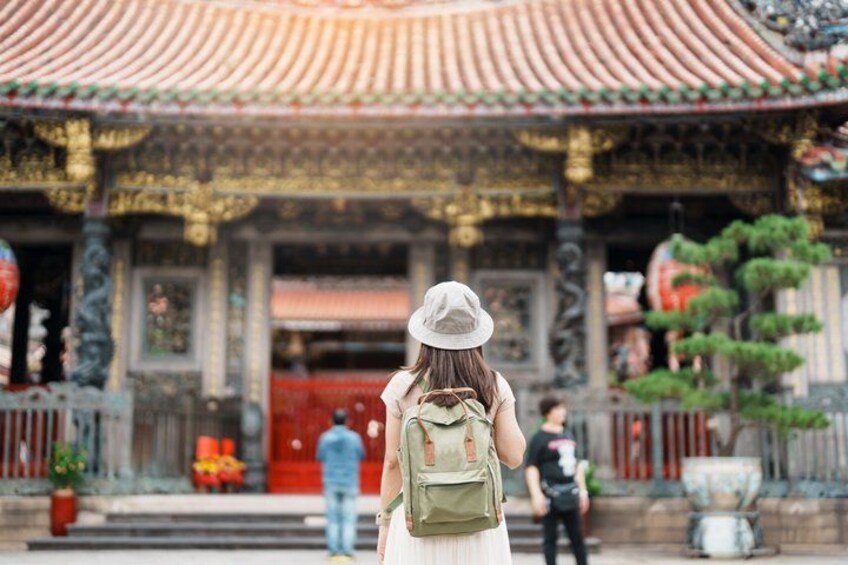Taipei Private Car Charter Tour 1