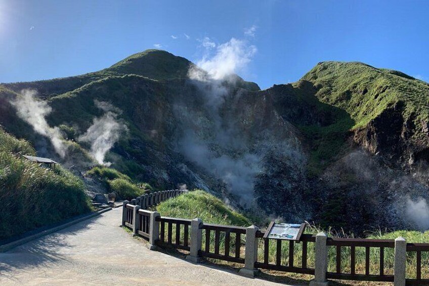Xiaoyoukeng Recreation Area, Yangmingshan National Park (Taipei, Taiwan) 4