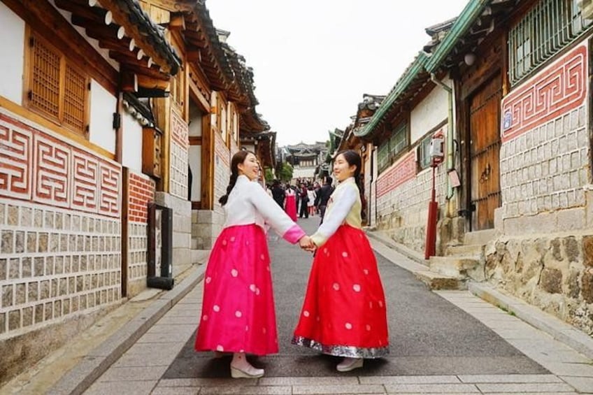 Bukchon hanok village 2