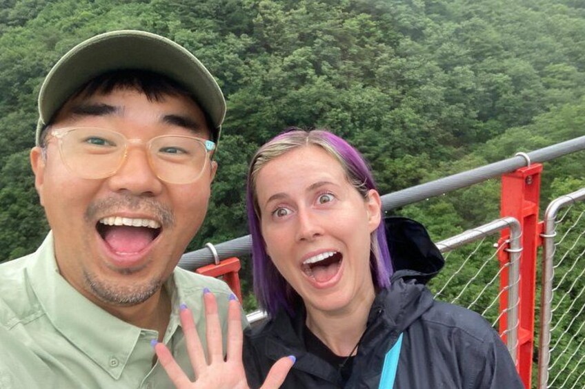 DMZ Specialist, Vincent
Licensed Tour Guide 4