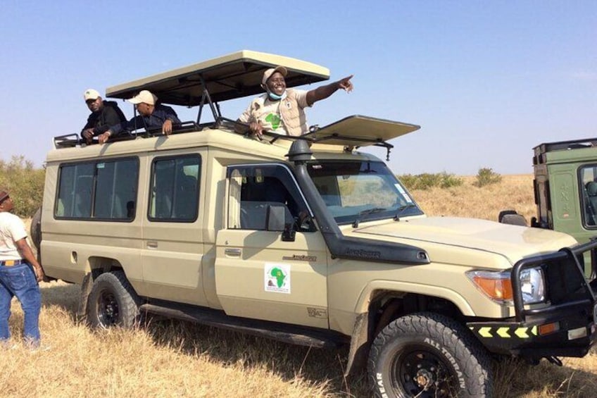 Safari Tour; Nairobi National Park 3