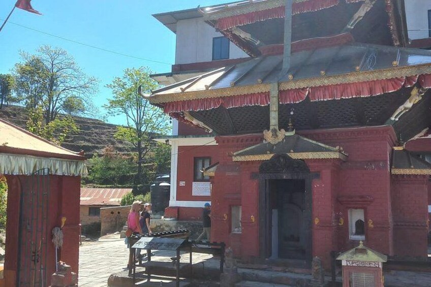 Temple 3
