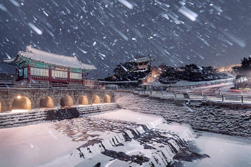 Korean Folk Village and Suwon Hwaseong Fortress Full Day Tour 3
