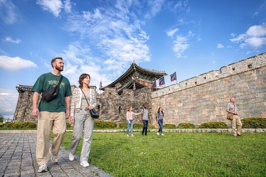 Korean Folk Village and Suwon Hwaseong Fortress Full Day Tour 2