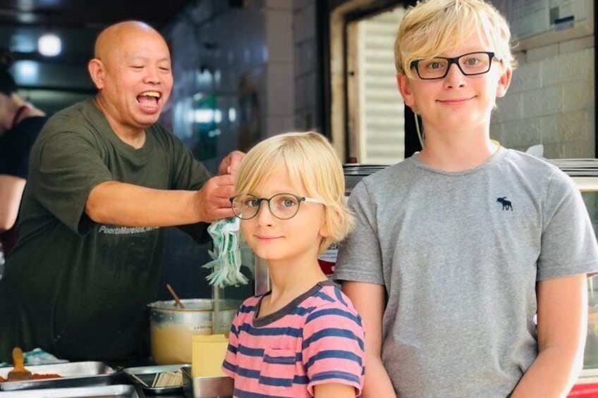 Chengdu Evening Food Tour: Hidden Alleys & Local Eats 3