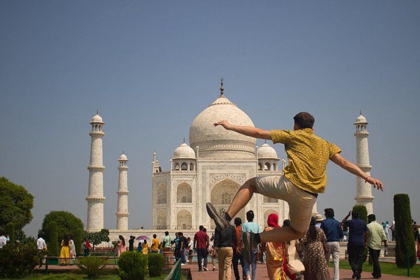 Private Taj Mahal Tour from Jaipur by Car 4