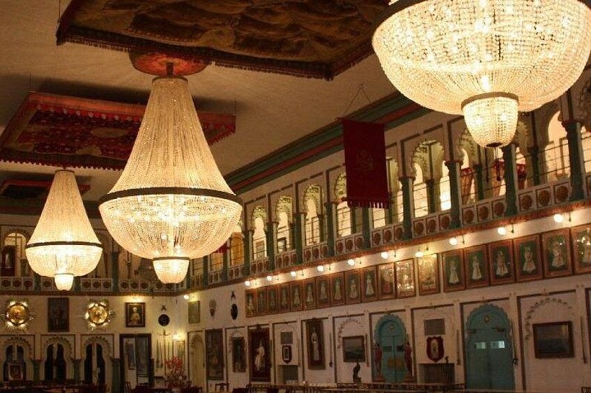 Crystal Gallery Visit at Udaipur Palace with Lunch 4