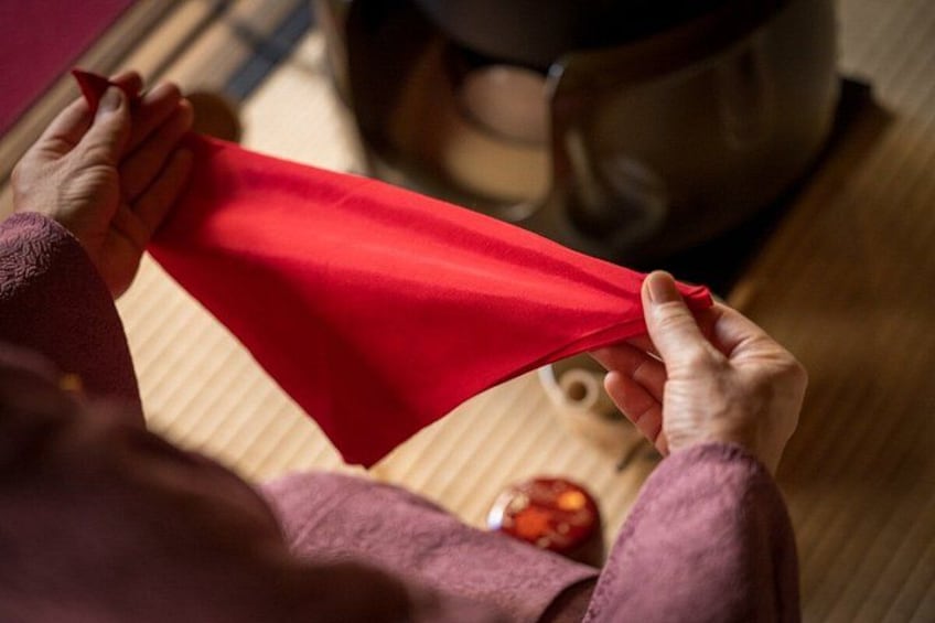 Kimono Tea Ceremony at Kyoto Maikoya, NISHIKI 3