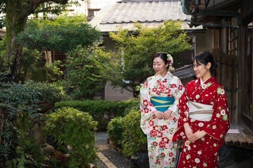 Kimono Tea Ceremony at Kyoto Maikoya, NISHIKI 2