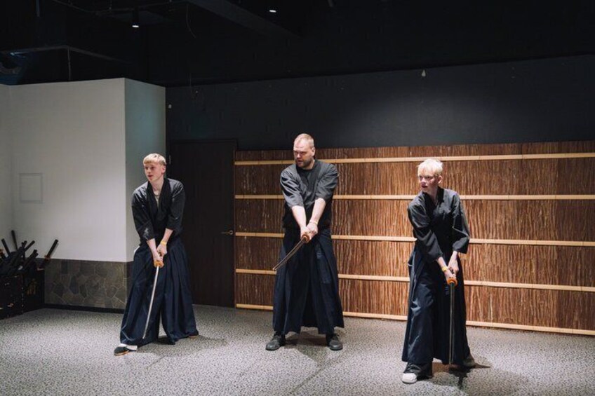 Sword Experience (Family Friendly)at Samurai Ninja Museum Asakusa 3