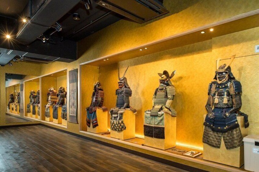 Sword Experience (Family Friendly)at Samurai Ninja Museum Asakusa 3