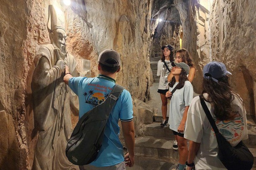 Discover More with Our Enthusiastic Local Guide – Your Key to a Deeper Experience! 2