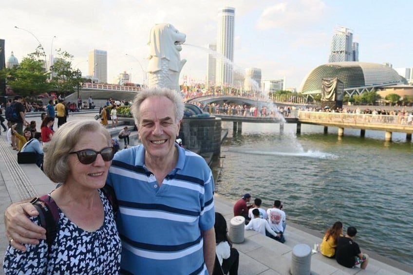 A photo by the iconic Merlion 4