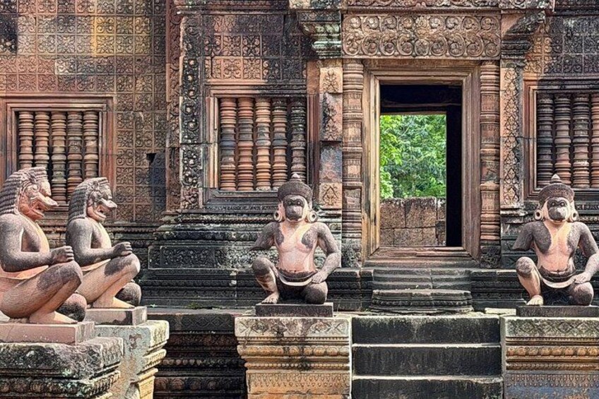 Full-Day Banteay Srei & 5 Temples - Grand Tours Join-in Tour 4