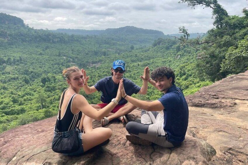 Kulen Waterfall Join-in Tour (local Picnic lunch) 3