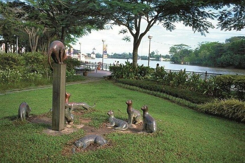 Kuching City Sightseeing Tour 2