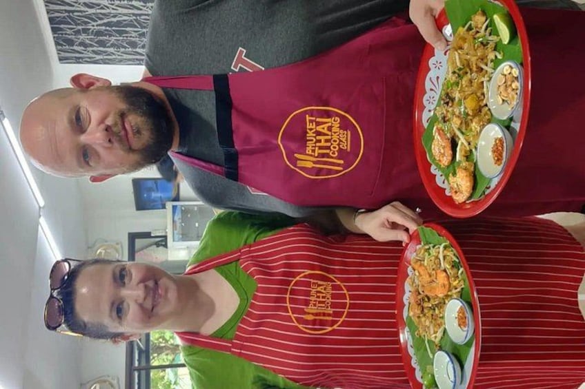 Best Phad-Thai you will ever get in Thailand...Made by YOU! 2