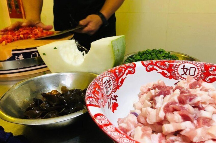 Half-day Biangbiang Noodles with Market visit in Xi'an City 2