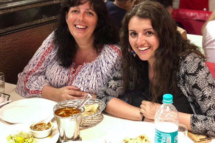 Mohd Ali Road Kebab & Curry Food Trail in Mumbai with Guide 1