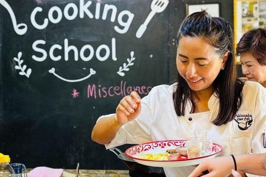 Thai Cooking Class in Khao Lak by Amazon Prime Series Chef 2