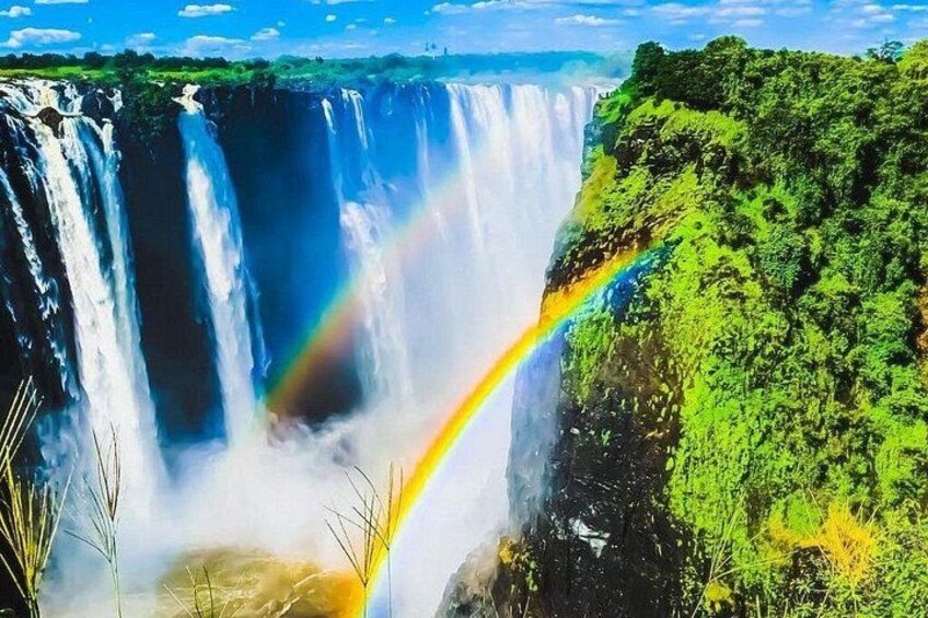 Guided Tour of the Falls 4
