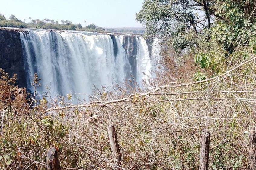 Guided Tour of the Falls 2